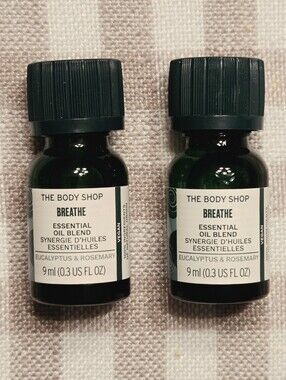 The Body Shop Breathe Essential Oil Blend - Eucalyptus & Rosemary - 2 Bottles